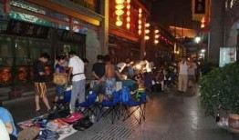 西安摆地摊爆料案件最新,真相与反思交织的街头风云